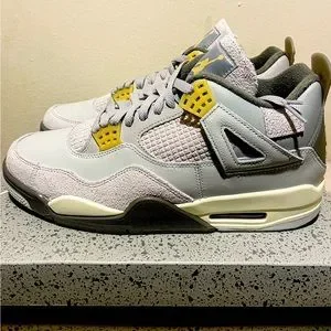 Jordan | Shoes | Jordan 4 Retro Se Craft Photon Dust Sizes 5  display picture 2